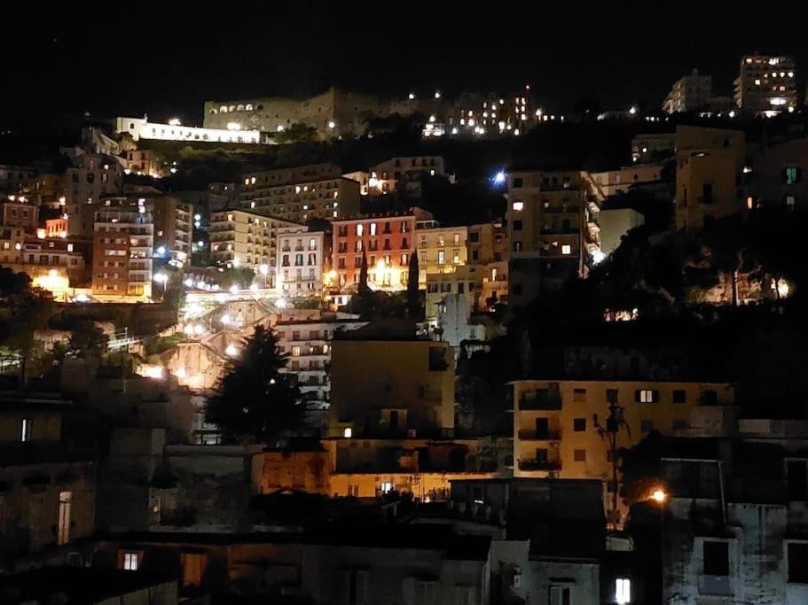 Ventaglieri Panoramic Rooftop In The Historic Center Napoli